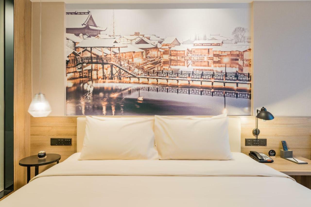 Atour Hotel Тунсян Экстерьер фото