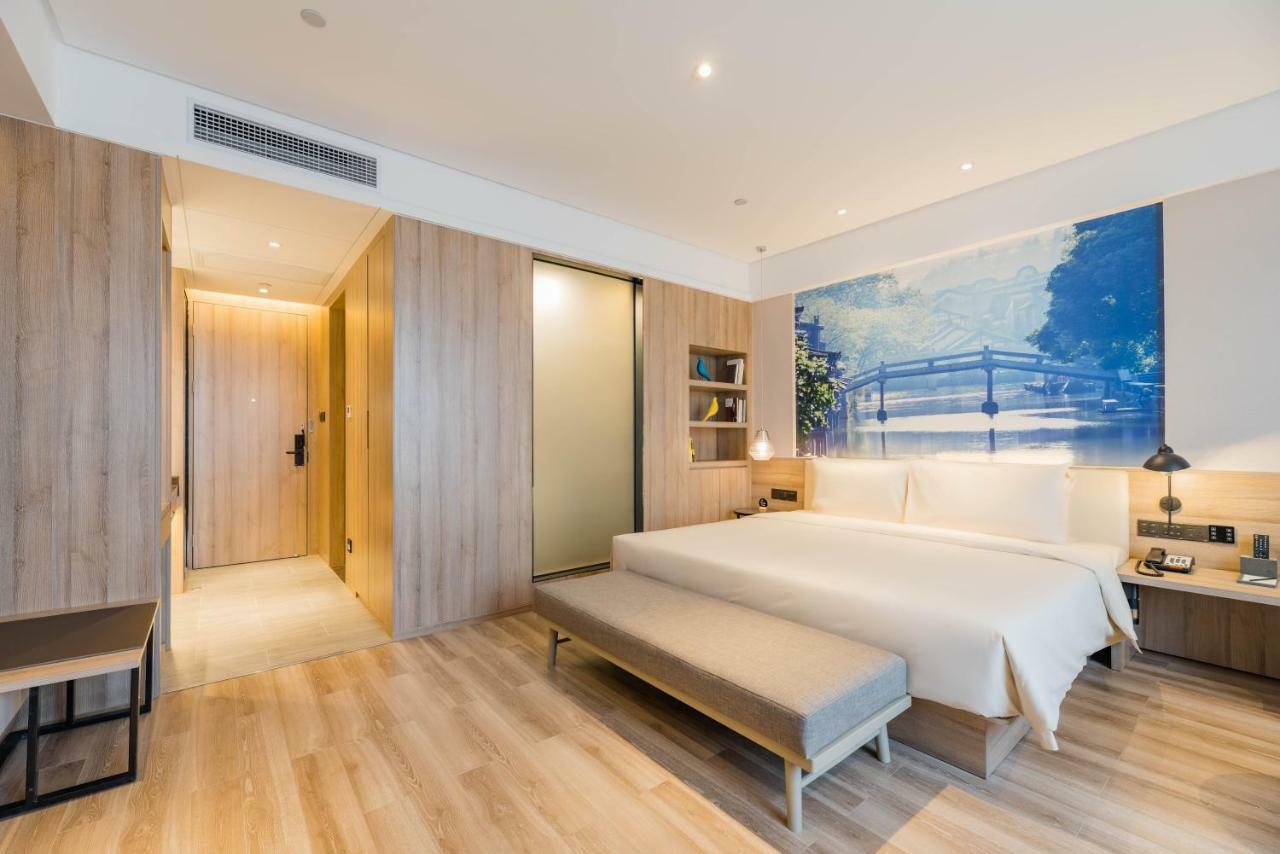 Atour Hotel Тунсян Экстерьер фото