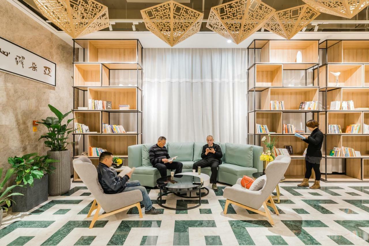 Atour Hotel Тунсян Экстерьер фото